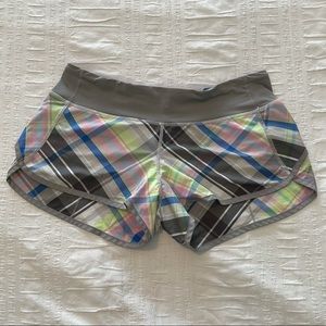 Lululemon Speed Short 2-way Rad Plaid Reflective 6
